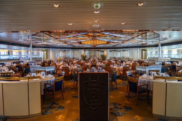 Fred. Olsen Cruise Lines, Balmoral, Ballindalloch Restaurant 3.jpg